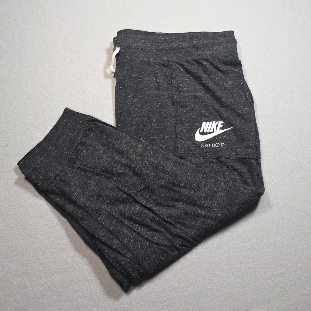 Nike Women's Gym Vintage Capri Joggers - Heathered Black - 2X